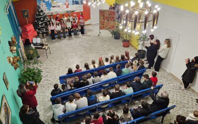 Božićna priredba i prodajna izložba